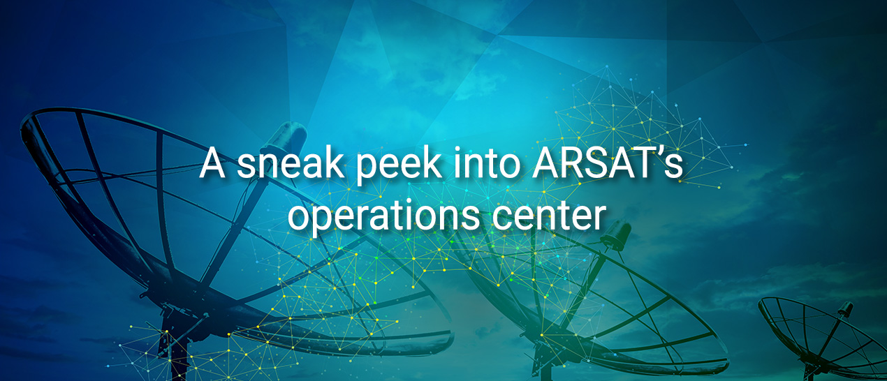 How does ARSAT monitor its national fiber optics network?