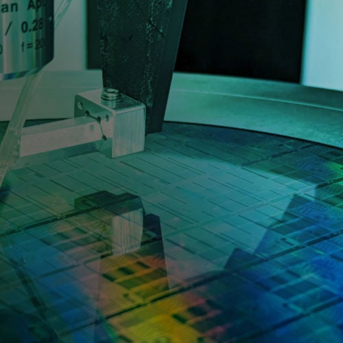 Testing photonic integrated circuits (PIC) with automated probe stations 