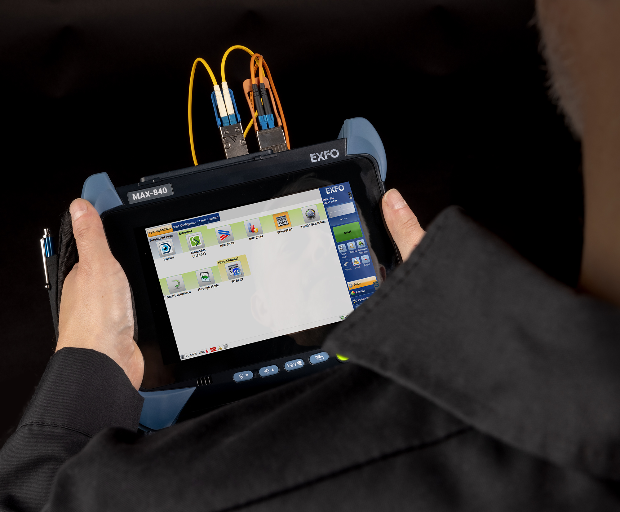 MAX-840: Compact, Upgradeable 400G Ethernet Tester